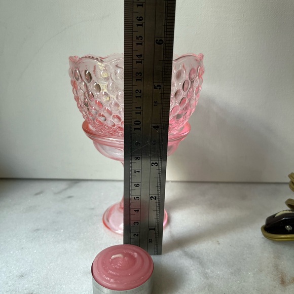 Vintage pink fairy lamp hobnail design candle holder 5.5” - Picture 10 of 12
